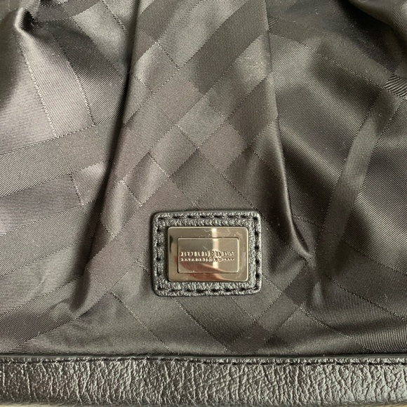 Burberry Nylon Handbag/Crossbody With Leather Trim - Picture 2 of 6